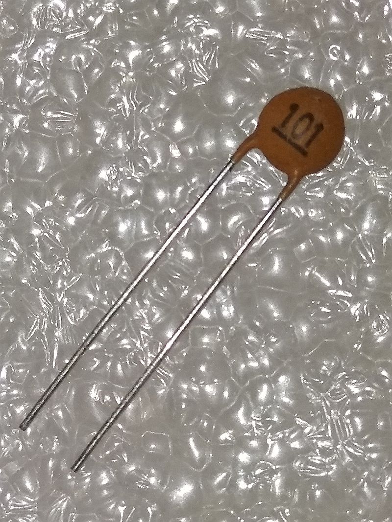 Various porcelain capacitors 10P 12P 15P 18P 20P 30P 10P 150P 180P 200P 102