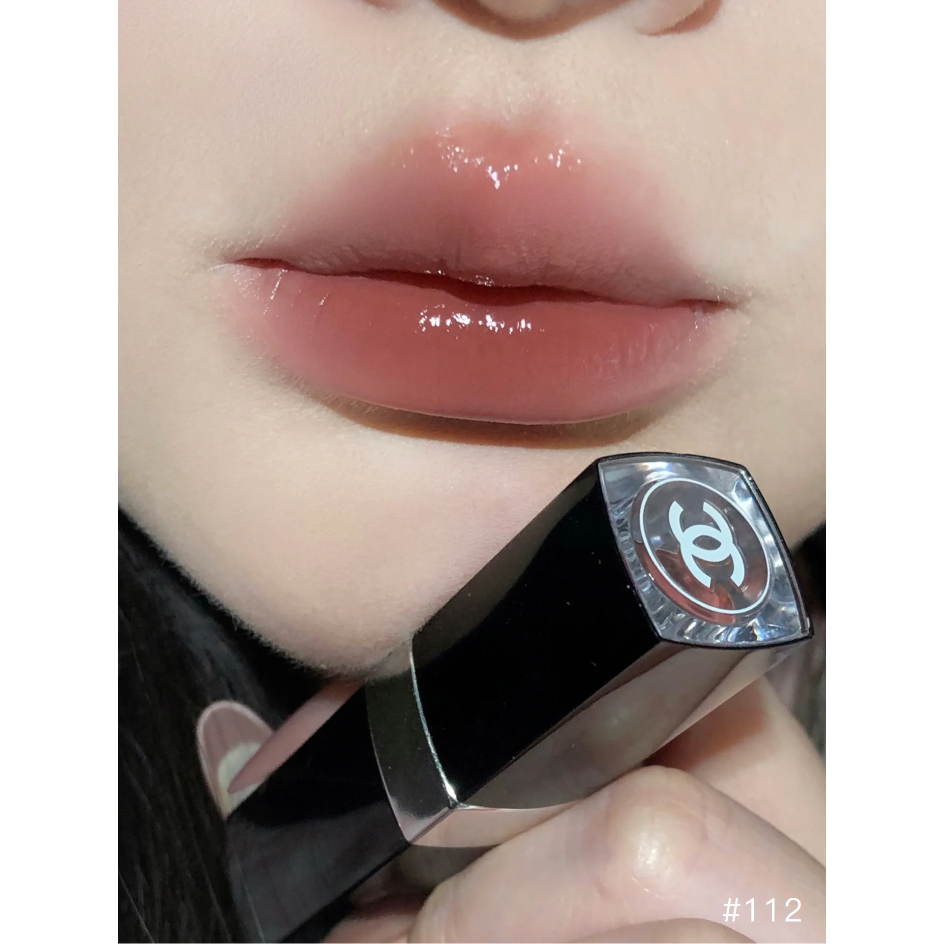 黄皮姐妹闭眼入！这罐CHANEL香奈儿可可小姐白管口红真的绝了！_唇膏_