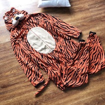 Super cute couple tiger shape one-piece mens and womens pajamas living clothes autumn and winter winter fleece new