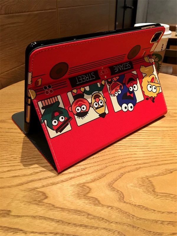 Sesame Street ipad air2 bảo vệ vỏ mới 2018 siêu mỏng Apple Tablet Vỏ 9,7 inch ipad5 / 6 mini 3mini4 hoạt hình dễ thương A1893 anime net red ipda bao da - Phụ kiện máy tính bảng phụ kiện ipad
