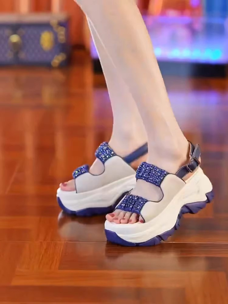 Damen Sandalen Mit Dicker Sohle Aus Weichem Leder Für Den Sommer_voghion.com