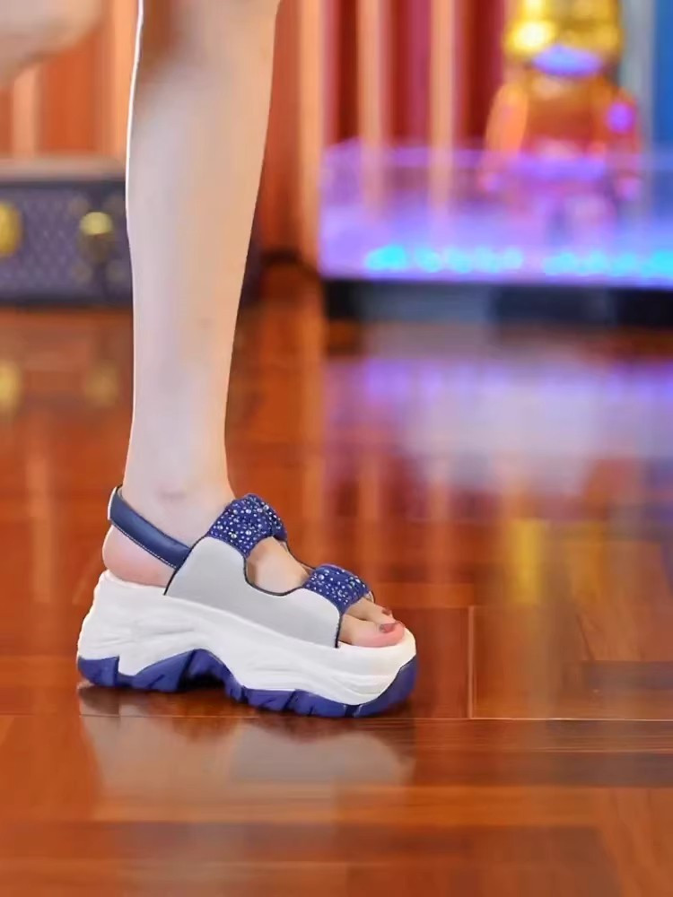 Damen Sandalen Mit Dicker Sohle Aus Weichem Leder Für Den Sommer_voghion.com
