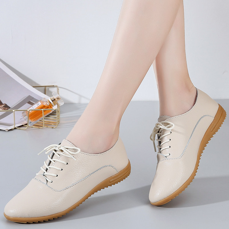 2022 Spring and Autumn new leather small white shoes English wind shoes mother travel shoes and one shoes women's shoes