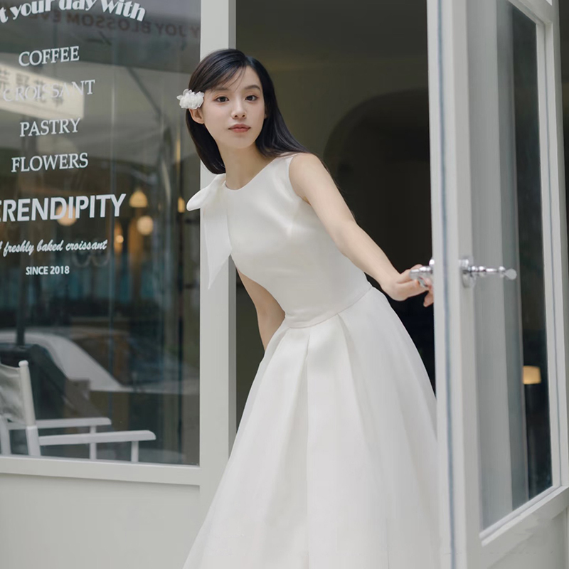 Light Wedding Dress for Registration, Forest-Style White Engagement Banquet Evening Dress, Going-Out Dress, French Satin Simple Princess Dress Light Wedding Dress for Registration, Forest-Style White Engagement Banquet Evening Dress, Going-Out Dress, French Satin Simple Princess Dress
