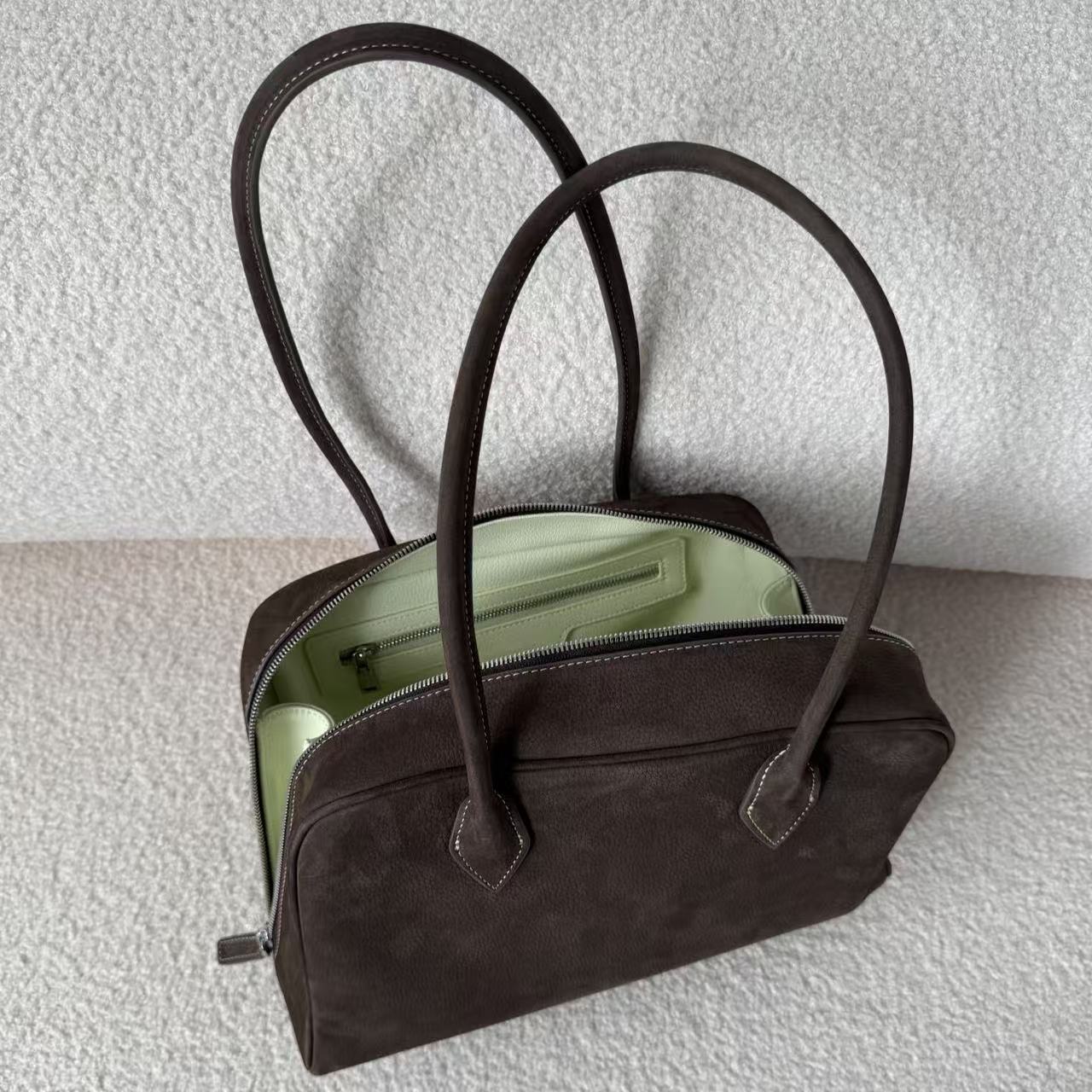 ретро-новинка 2025 года, шоколадно-коричневая бостонская сумка в стиле Бостон, модная универсальная сумка большой емкости для пригородных поездок на одно плечо, подмышечная сумка