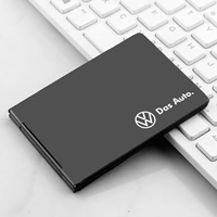 Черный Volkswagen