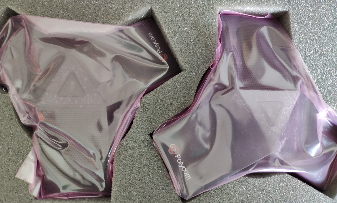 POLYCOM Trio 8800 extends microphone