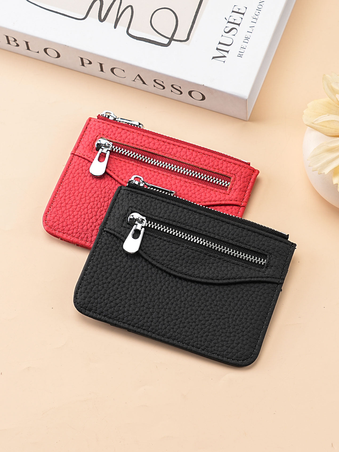 2026 New Ultra-Thin Card Holder for Women, Exquisite and High-End Driver's License and Bank Card Holder, Compact Document Coin Purse Card Holder