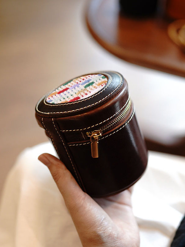 Vintage Handmade Vegetable-Tanned Leather Blanket Patchwork Jewelry Box Large Capacity Portable Genuine Leather Walnut Craft Storage Bag