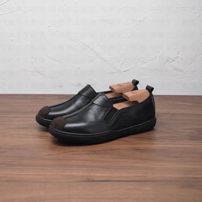 Large size black parquet foot black male leather shoes extremely minimalist head layer cow leather Chinese flat leather shoes goalkeeper handmade shoes