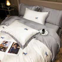 Xiaobai strictly chooses high-end cut jacquard blue fine Tencel four-piece silky nude sleep
