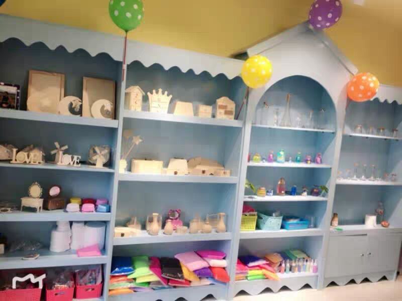 Kay Dele mẹ và bé cửa hàng container trong đảo tủ thú cưng kệ kệ sữa hiển thị tủ tủ đồ chơi trẻ em