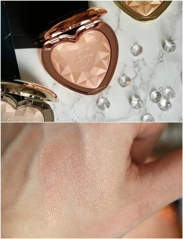 Pre-Defined Too Faced Love Light Prismatic Highlighter phấn bắt sáng