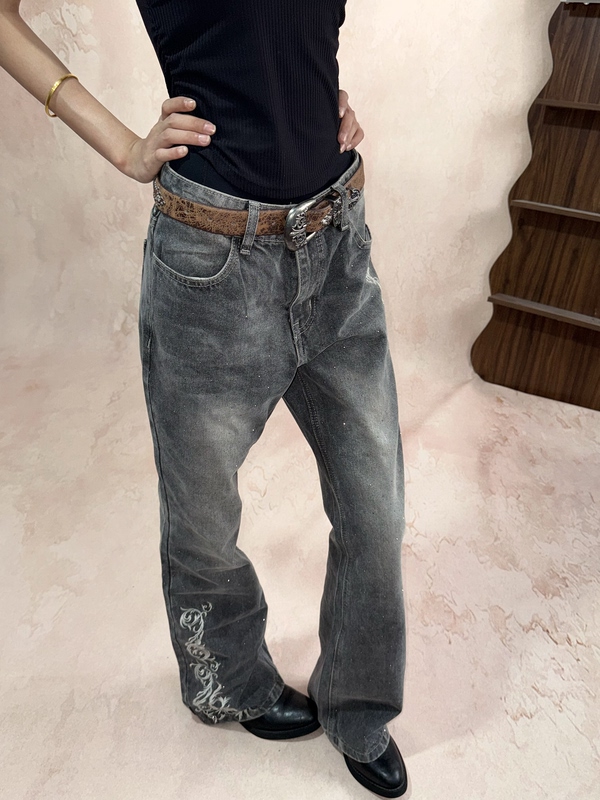 Huihang Original "Rose Embroidery Starry Sky" Rhinestone Embellished Vintage Flared Slim-Fit Height-Enhancing Jeans