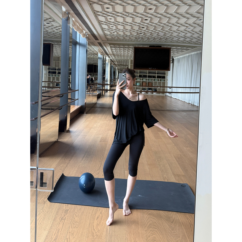 Reliable Keep Kapu Black Island Love Letter Mulberry Silk Asymmetrical Shoulder Strap Slimming T-Shirt Sexy Off-Shoulder Top