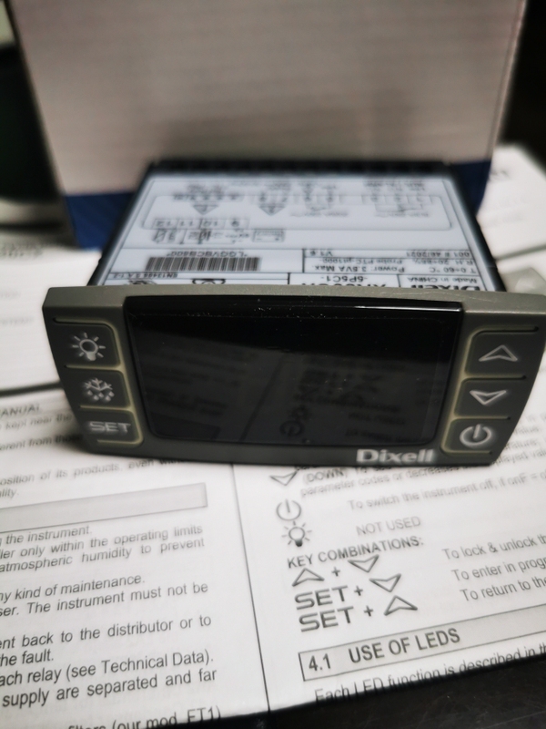Elf Xr30Cx-5P5C1 Ultra-Low Temperature Refrigerator Thermostat Original Genuine Digital Display Electronic Temperature Controller