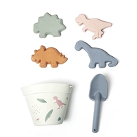 Пляжный динозавр