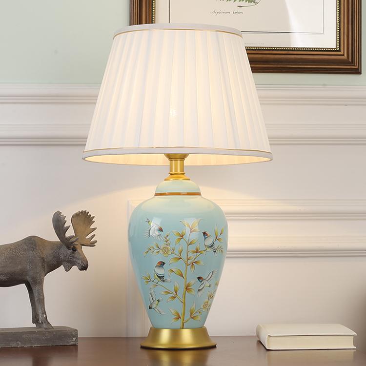 American country table lamp Bedroom bed lamp Creative pure copper living room study lamp Warm wedding hand-painted ceramic table lamp