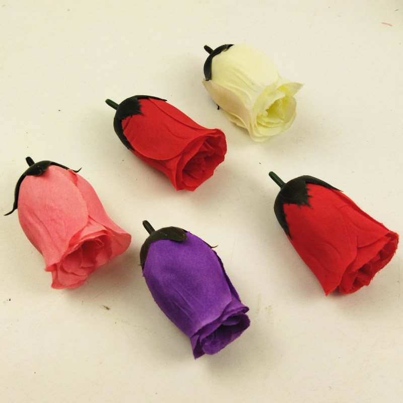 Single-dot simulation rose flower bud flowers fake flower bouquet with flower bouquet of flower bouquet of flower bouquee bouquet decorated with rose