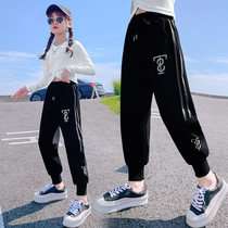 Girls pants in spring and autumn wear childrens trousers foreign leisure integrated velvet pants autumn and winter children plus velvet sweatpants