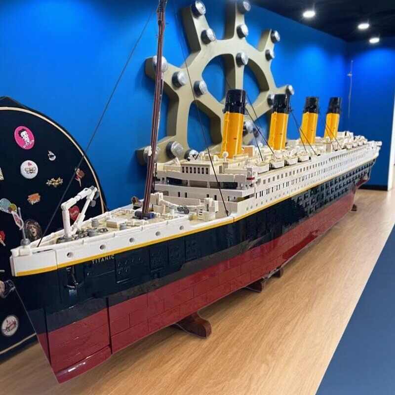 Lego Model Titanic Lego Set 56000 LEGO Creator Expert: Titanic