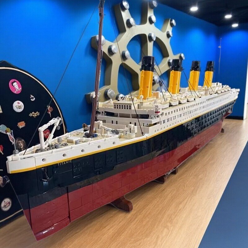 Large Particle New Model Titanic Cruise Ship Building Blocks, High-Difficulty Assembly Toy, Birthday Gift Decoration