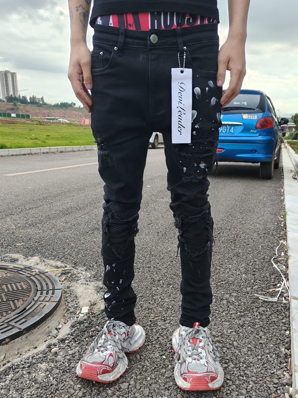 Devilleader American-Style Washed Distressed Slim-Fit Ripped Jeans for Men, Trendy Straight-Leg Splatter Pants