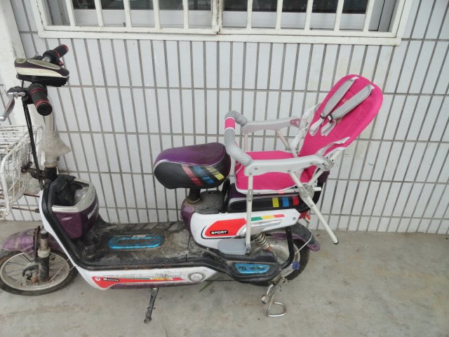 siège enfants pour vélo - Ref 2417274 Image 41
