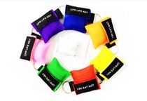 First Aid Breathing Membrane Disposable PE Mouth Counterpart Artificial Breathing Membrane Mask Wrap CPR Breathing Membrane Key Buckle Bag