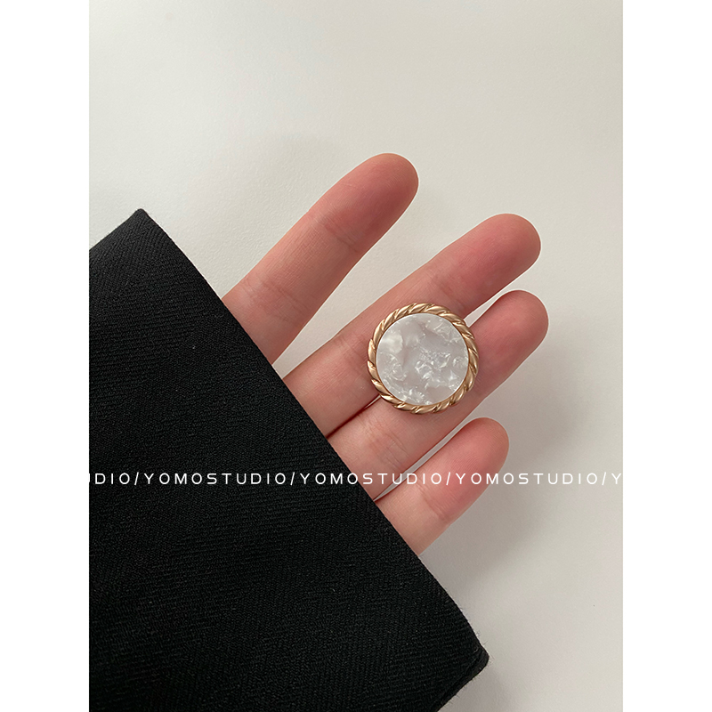 YOMOSTUDIO Xiaoxiang celebrity style metal button tweed coat imitation shell white button sweater cardigan button