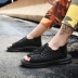 Mùa hè 2018 đôi mới dệt dép nam mùa hè cỡ nhỏ giày đi biển thông thường Sandal