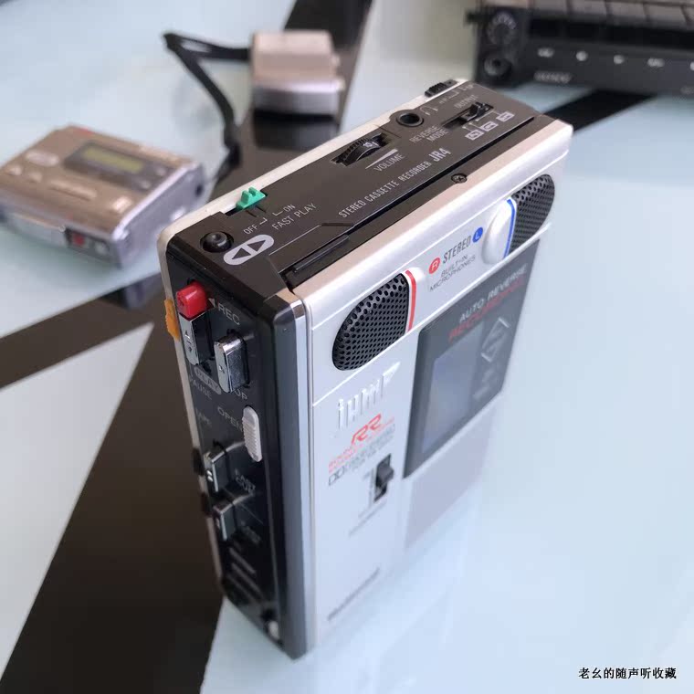 máy nghe nhạc ipod nano Máy phát băng nhảy Panasonic RQ-JR4 (SA15 HS-J9 - Máy nghe nhạc mp3 máy nghe nhạc mini kèm thẻ nhớ