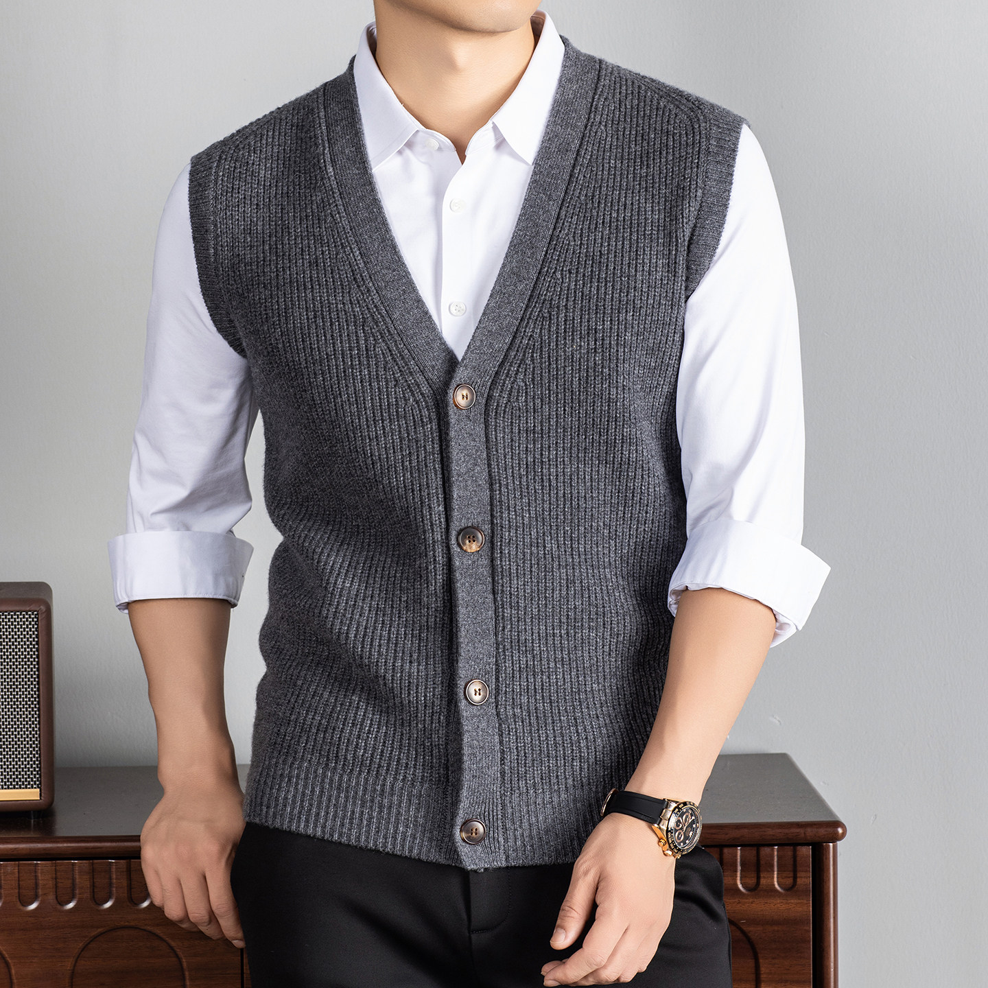 Deer King Men's V-Neck 100% Pure Cashmere Sweater Knitted Cardigan Vest Sleeveless Vest Casual Versatile Thick Sweater