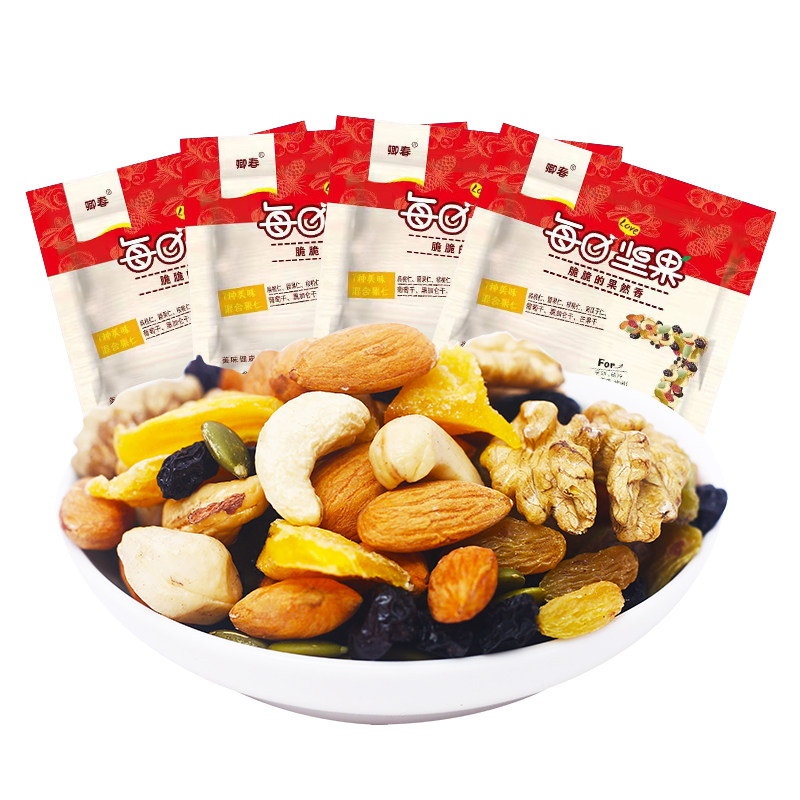 卿春 每日坚果混合坚果仁大礼包儿童孕妇特产零食