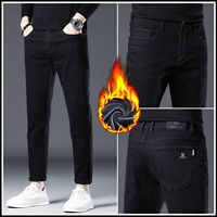 Черный бархат