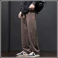 Желтовато-коричневый