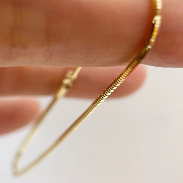 Hetao Imported Hexagonal Sparkling Elegant 1.6mm Width Soft Snake Bone Chain Full 18K Gold Color Gold Bracelet