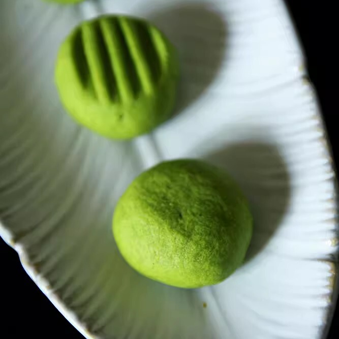 Extra Rich Uji Matcha Cream Shortbread/Biscuits (Free Shipping on Orders over 100) Gushi Cakes Shipped after the New Year