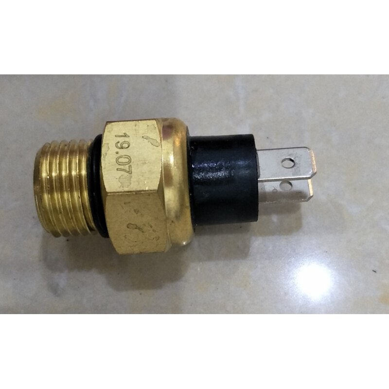 Suitable for Huanglong 600 Little Huanglong 300 water temperature switch temperature control switch 2 plug fan switch 98 93