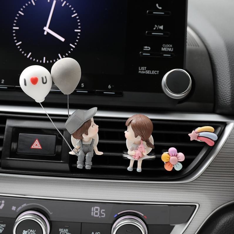 Versatile cute air outlet on-board lovers incense car perfume clips in-car adornment for car decorations women