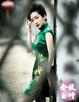 2017 short sleeve silk new custom embroidered goldfish flower green silk cheongsam skirt autumn summer Tang suit long sleeve