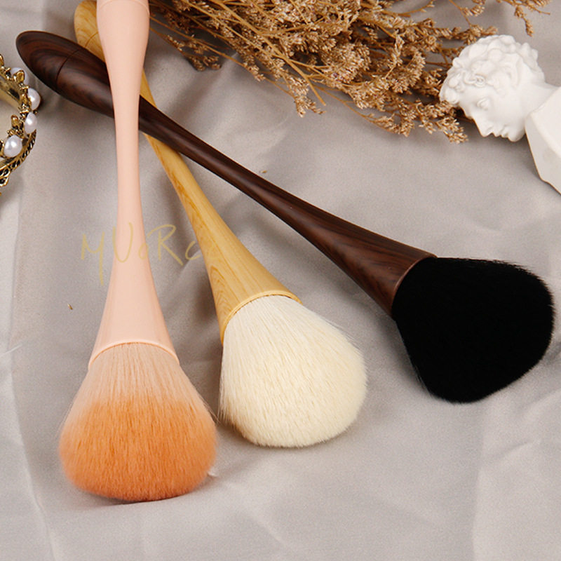 Mechia Shackle Dust Brush Day Ensemble High End Face Value Long Handle Dust Brush Blush Brush Sweep Brush Makeup Brush Powder Brush-Taobao