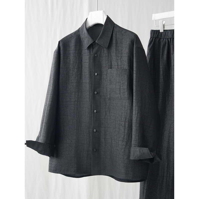 Ma·Fu Elegant Design, Meticulously Crafted Xiangyun Silk Shirt, Summer Plant-Dyed Mulberry Silk Top Ma·Fu Elegant Design, Meticulously Crafted Xiangyun Silk Shirt, Summer Plant-Dyed Mulberry Silk Top
