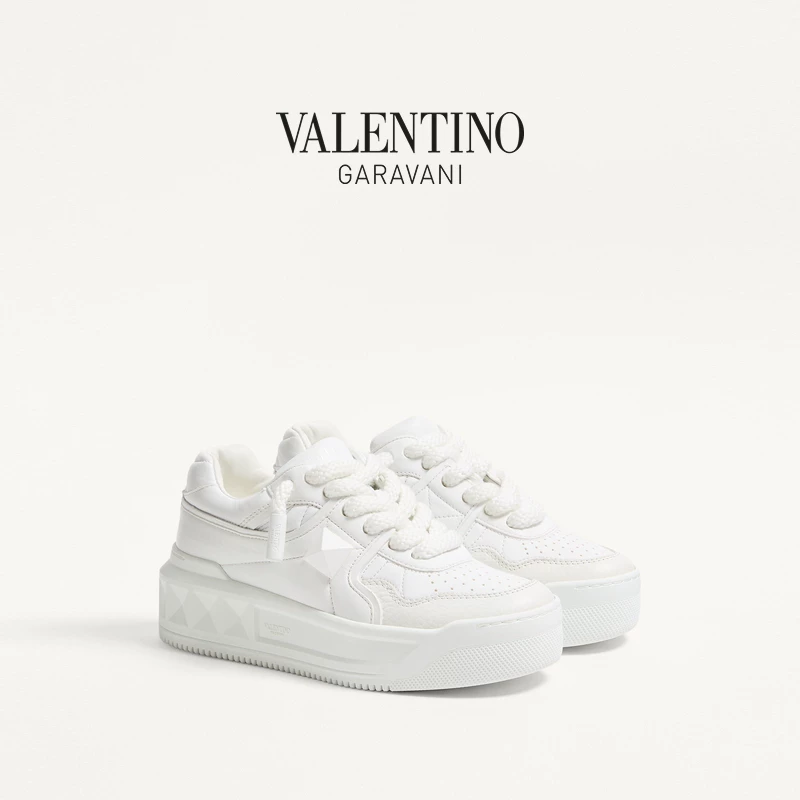 Женские спортивные кроссовки Valentino VALENTINO GARAVANI ONE STUD XL белые плоские повседневные стиль 2022 новая мода женская обувь европейский размер