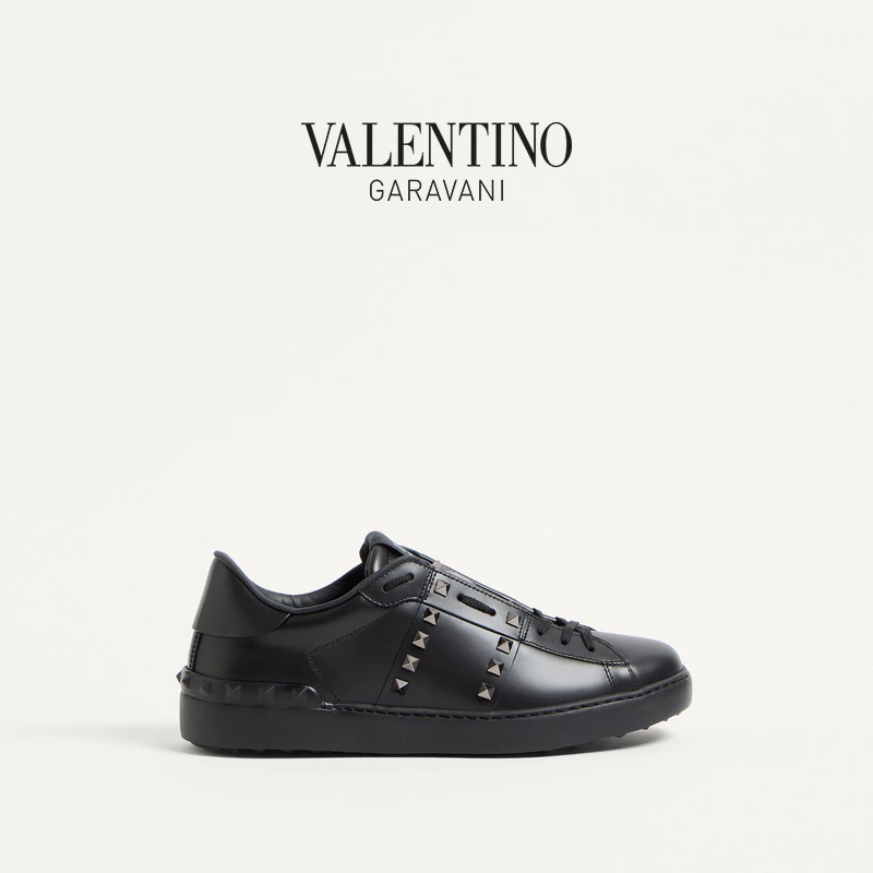 Кроссовки Valentino VALENTINO мужские ROCKSTUD UNTITLED