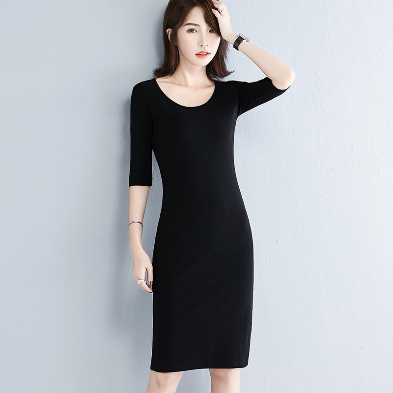Black Mid-Sleeve Round-Neck Dress for Women, Suitable for Spring and Summer, Slim-Fitting, Elegant, Three-Quarter Sleeve Base Dress, Mid-Length
