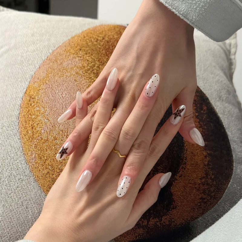 High-End and Elegant Nail Art, Hailey Milky White Aurora Polka Dot Press-On Nails, Pure Handmade Spicy Girl Leopard Print Star Fake Nails High-End and Elegant Nail Art, Hailey Milky White Aurora Polka Dot Press-On Nails, Pure Handmade Spicy Girl Leopard Print Star Fake Nails