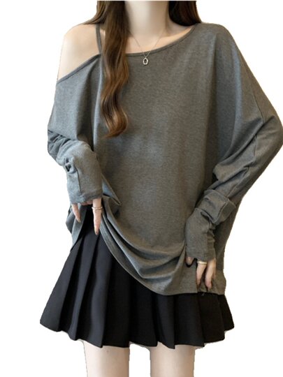 Casual and Relaxed Style, Off-Shoulder Long-Sleeve T-Shirt, Plus-Size Women's Autumn Clothing, Base Shirt for Chubby Women, Mid-Length Off-Shoulder Top