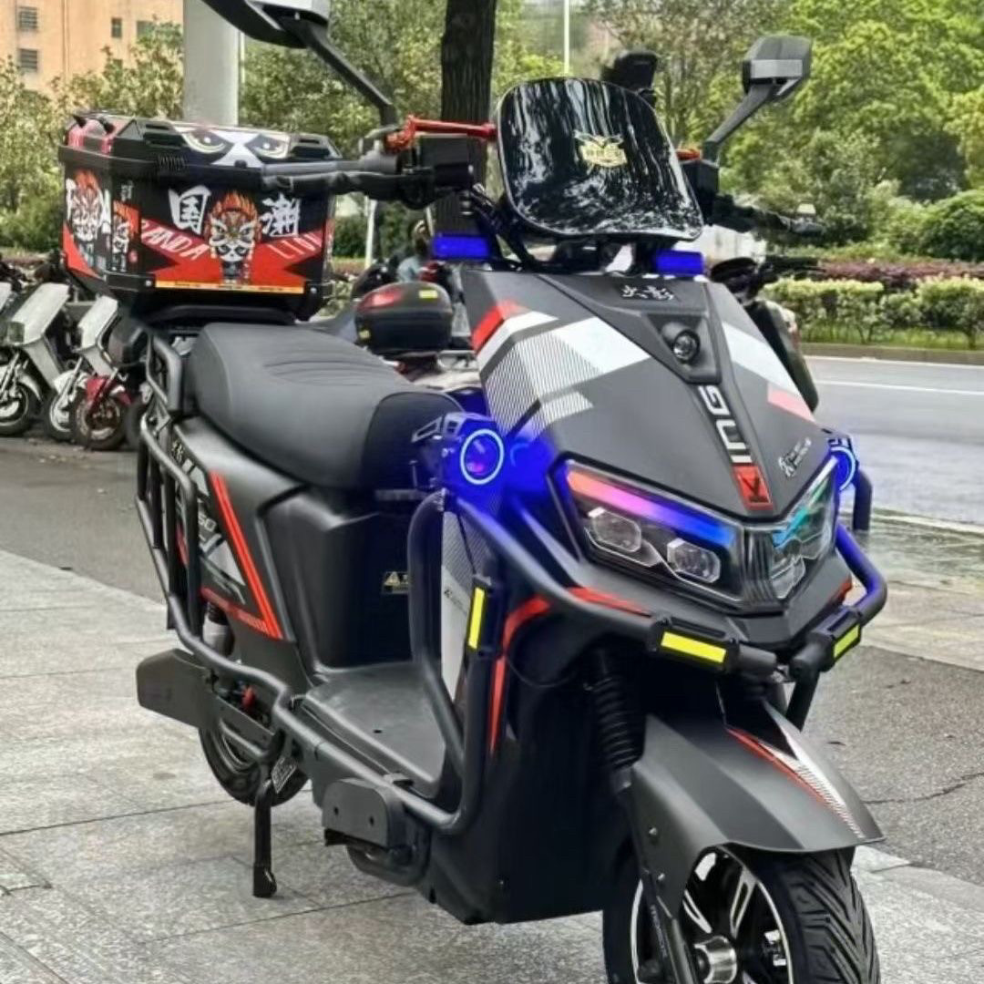 台铃超能S苍穹封神雷豹LEB射灯EB总成:改装车灯新宠,照亮夜路新选择!-摩托车车灯-淘宝好物网