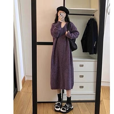Autumn Outfit: High-End V-Neck Knit Dress Paired with a Coat, Loose Outerwear, Thickened Inner Layer, Sweater Long Dress